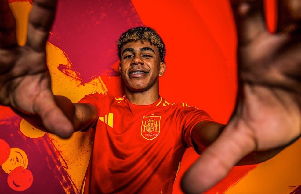 Lamine Yamal’s Physical Transformation: Following Messi’s Footsteps Ahead of Champions League Clash